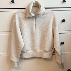 Old Navy Beige Sweater